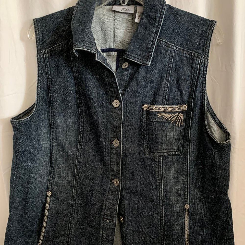 Chico's Platinum Denim Sleeveless Vest Chicos Size 2